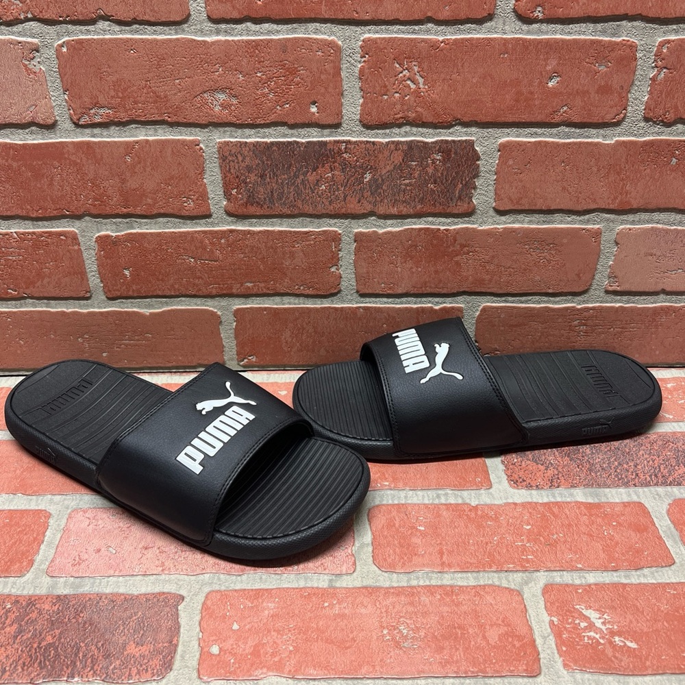 PUMA ‘Cool Cat 2.0’ Classic Black/White Logo Slide Sandals Men’s Size 10